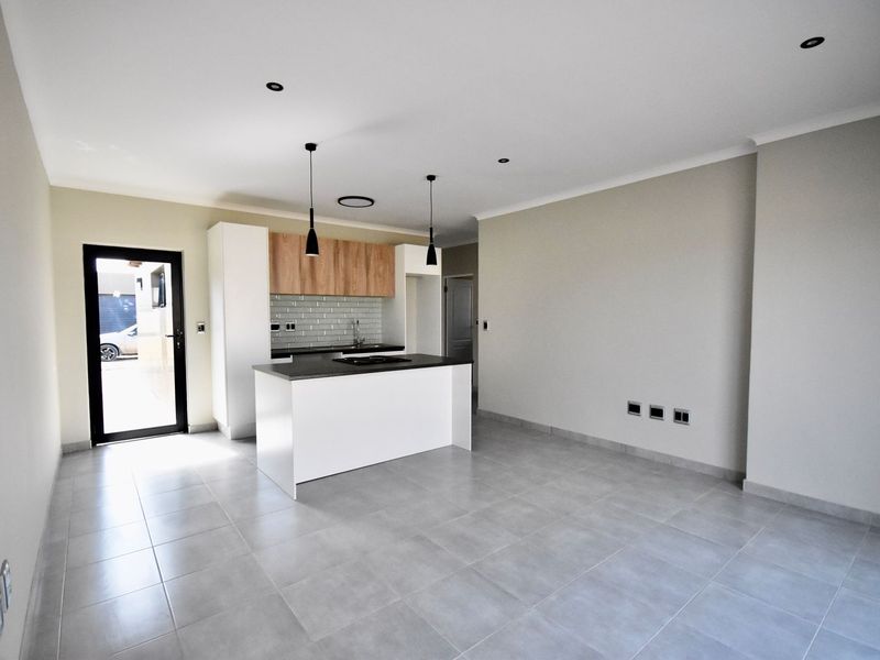 Stunning new development called “TURNSTONE” - Photo 6