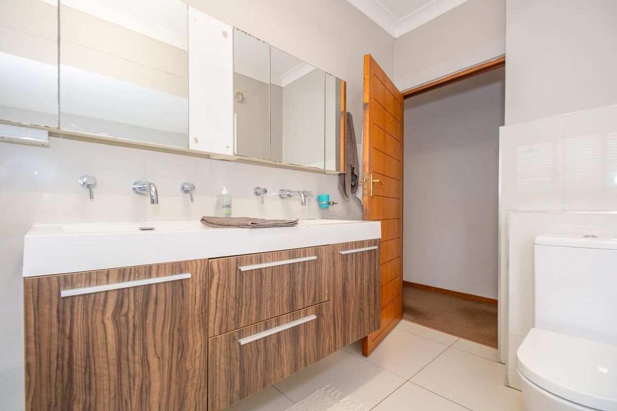 An incredible home in the area for the price, be quick! - Photo 2
