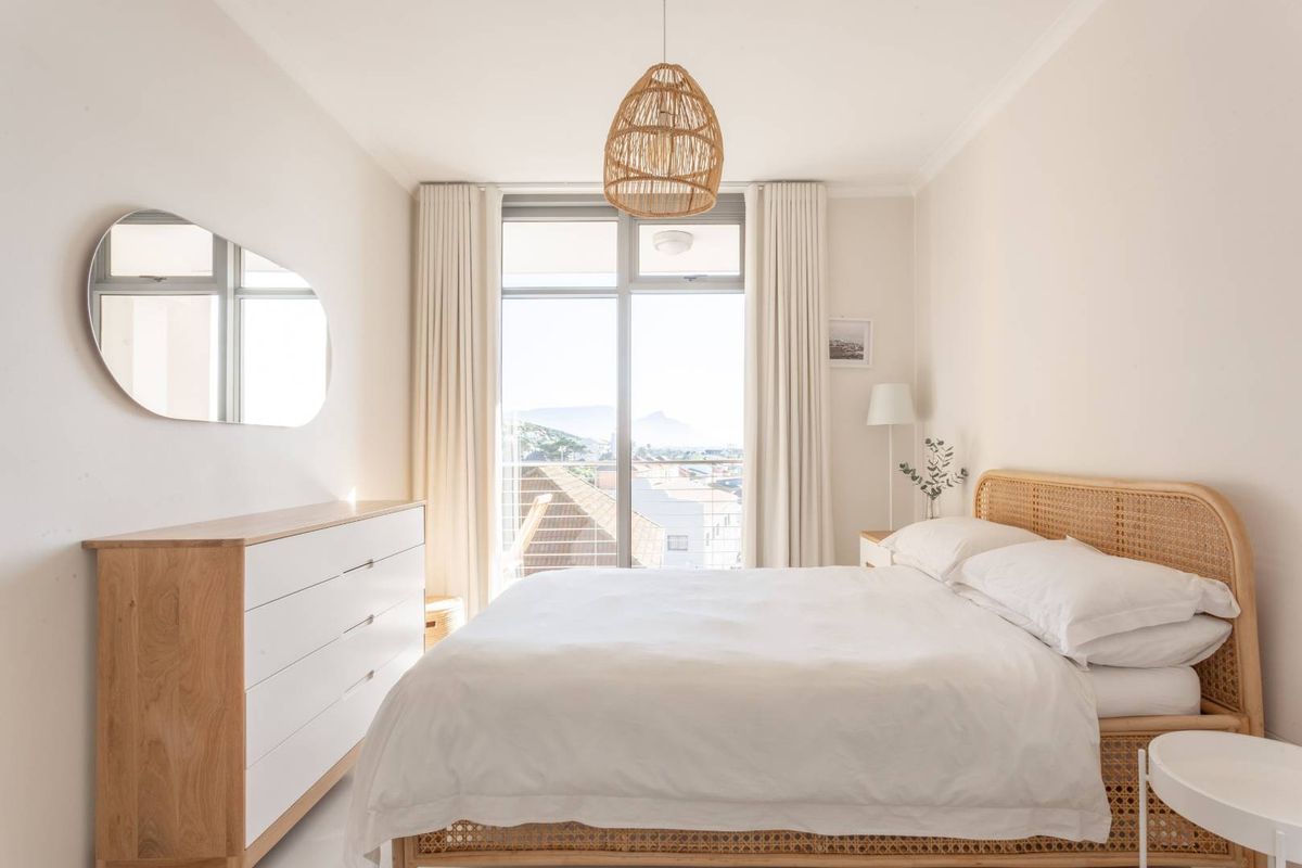 Want a property that pays for itself while you sleep? This is it! - Photo 2