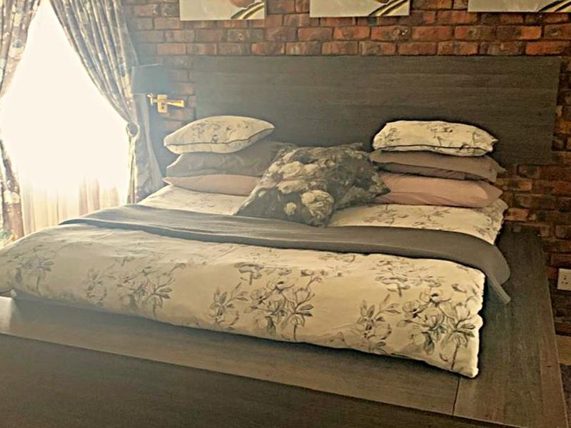 A Rare Kimberley Gem - Space, Water Security & Income Potential - Photo 10