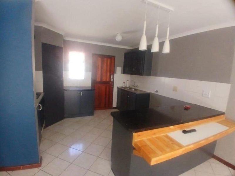 Two bedroom house for sale in Theresa Park - Photo 1