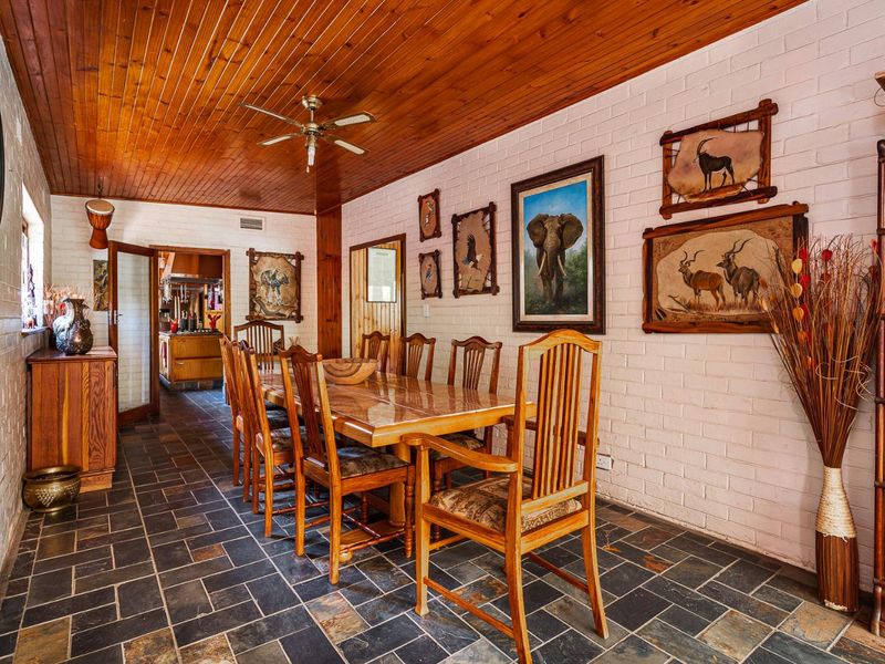 Two Stunning Country Houses and a cottage in Waterfall - Photo 8