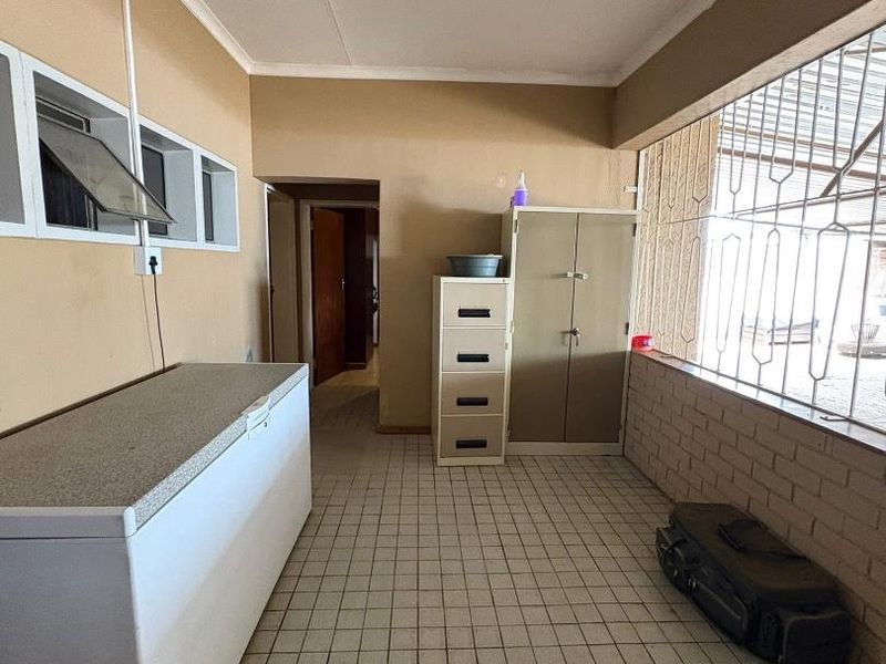 Okahandja- For Sale- N$2 760 000 - Photo 10