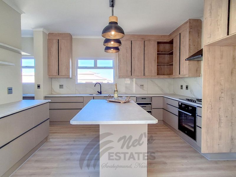 New Home For Sale in Rossmund Golf Estate, Swakopmund - Photo 3