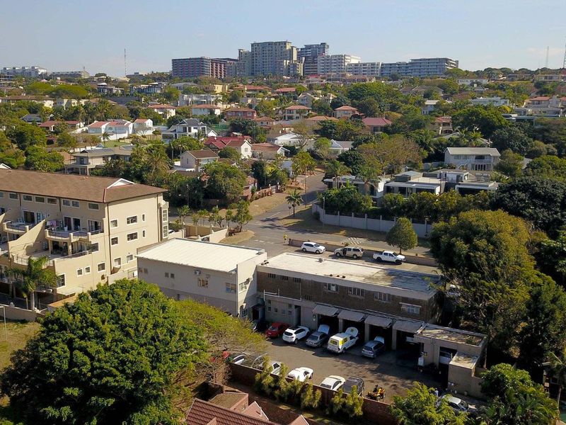 DEVELOPMENT REAL ESTATE IN UMHLANGA CENTRAL - Photo 6