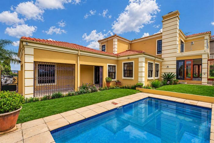 Property #2494153, House For Sale in Kyalami