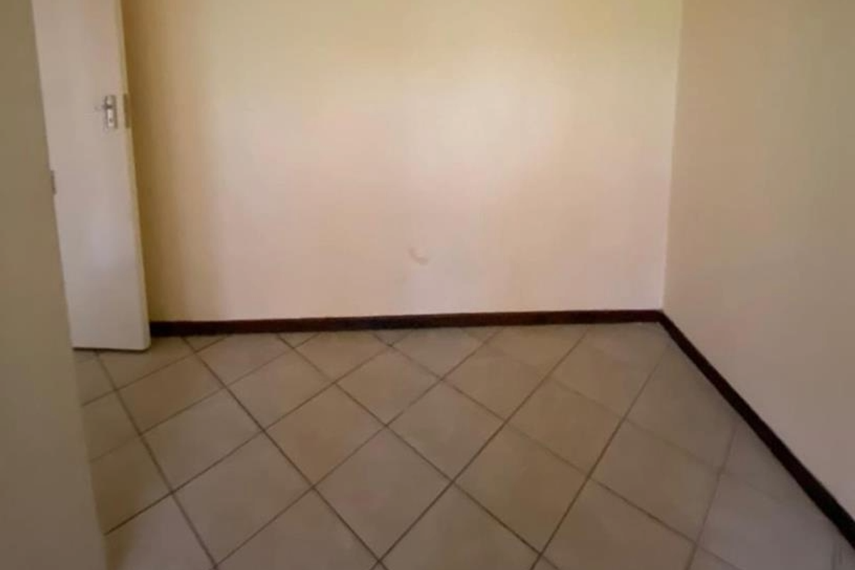 2 bedrooms ground floor apartment to rent in The Orchards - Photo 5