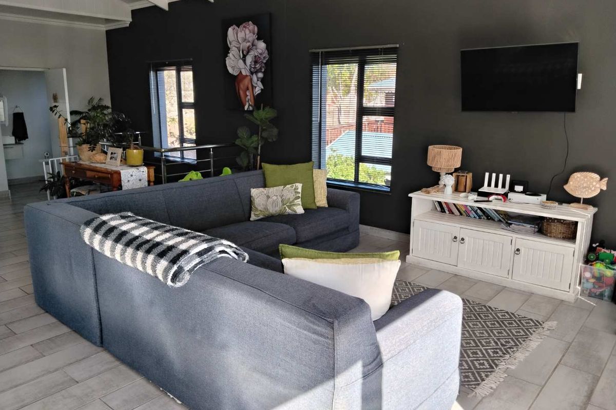 3 Bedroom Family home - Photo 5