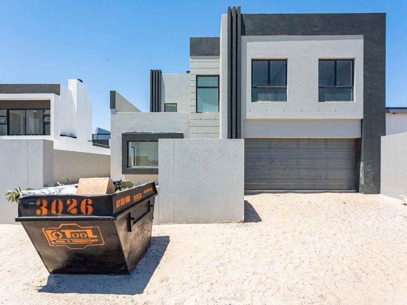 Supreme Sandown - Photo 2