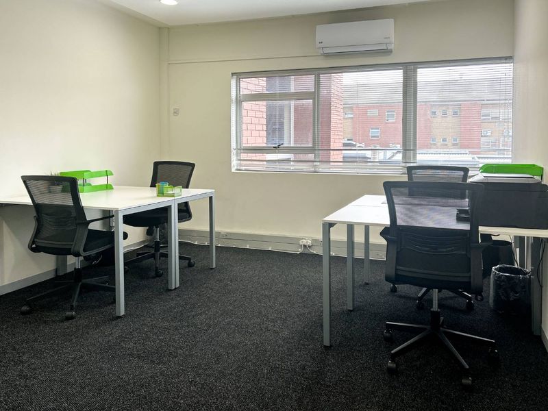 All-inclusive access to professional office space for 15 persons in Regus Secure Office Park - Photo 3