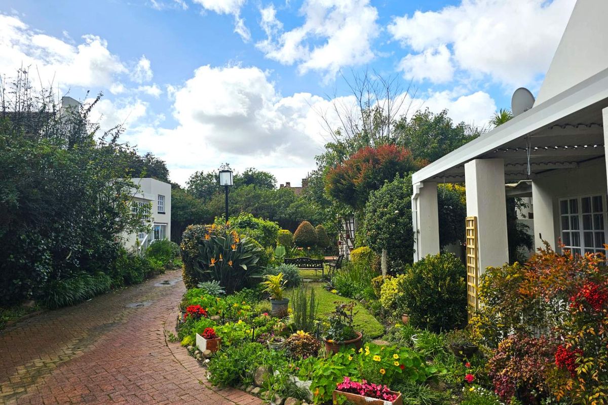 3 Bed converted to a 2 Bed Unit for more space - Photo 2
