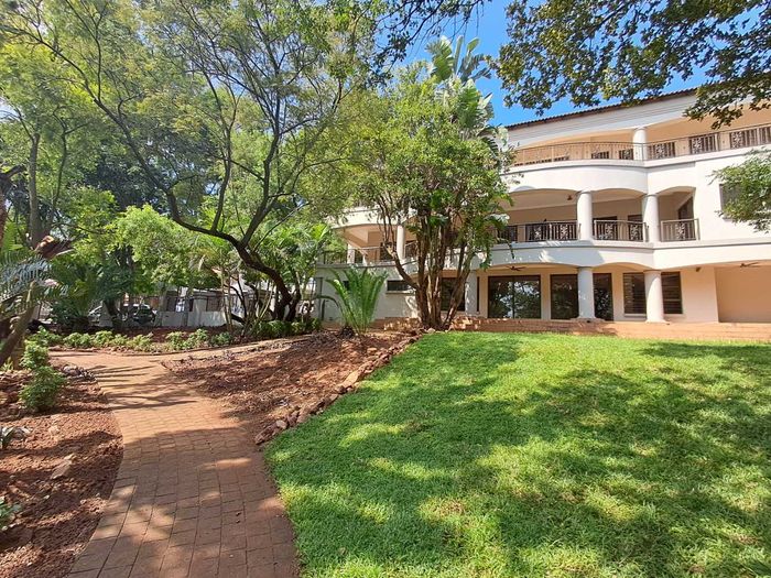 Property #2487554, House For Sale in Magalieskruin