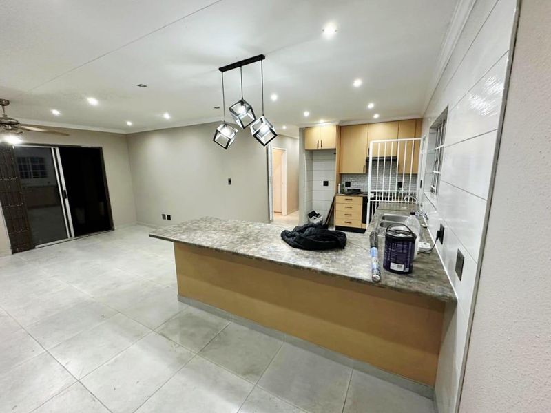 3 Bedroom House In Secure Estate For Sale - Photo 7
