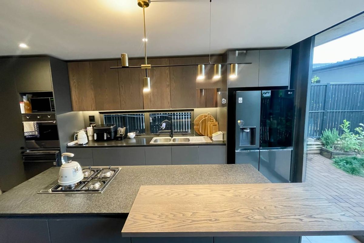 Modern 3 Bedroom Townhouse in Elaleni - Photo 3