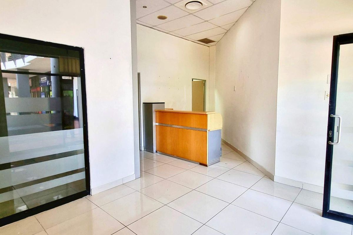 Commercial Space to Rent | Somerset Park - Value Rental, Fibre-Ready, Quick N2/M41 Access - Photo 2