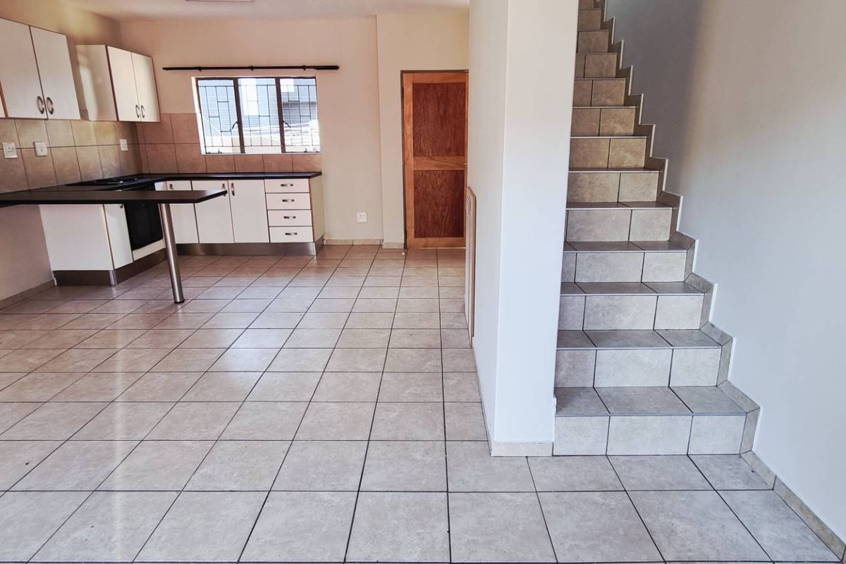 Khomasdal 2 bedroom townhouse - Photo 3