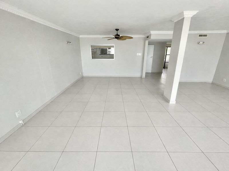 Hendra - Spacious 3-Bedroom Apartment with Sea Views To Rent - Photo 6