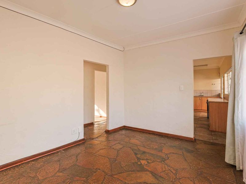 3 Bedroom Family Home in the Heart of Murrayfield - Photo 6
