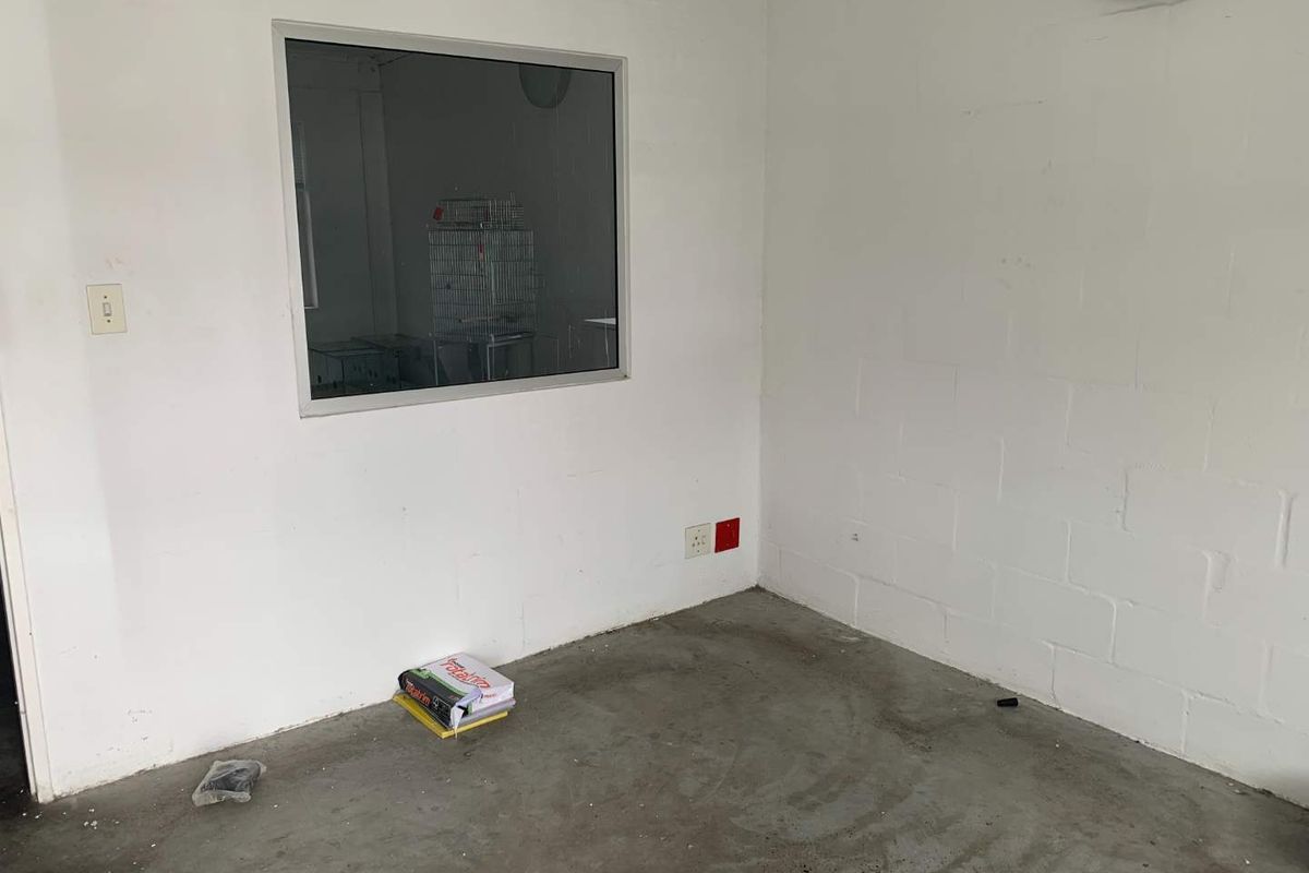 Secure Your Spot in a Thriving Business Hub Today - Photo 2