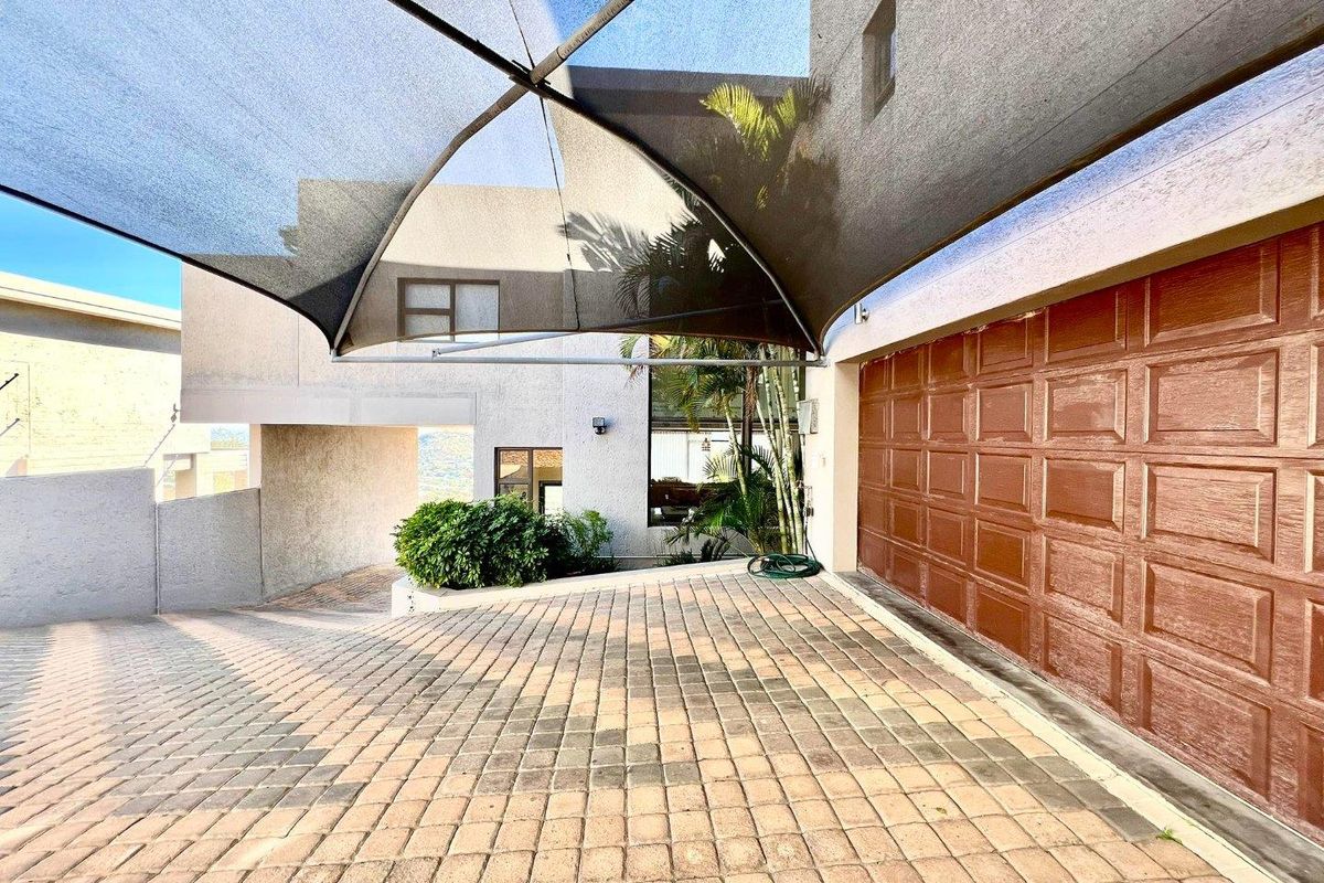 House For Sale in Ludwigsdorf - Photo 2