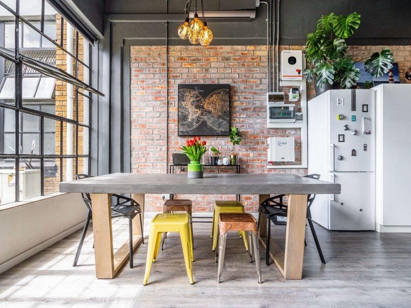 Apartment in Queens Park Studios - Photo 2