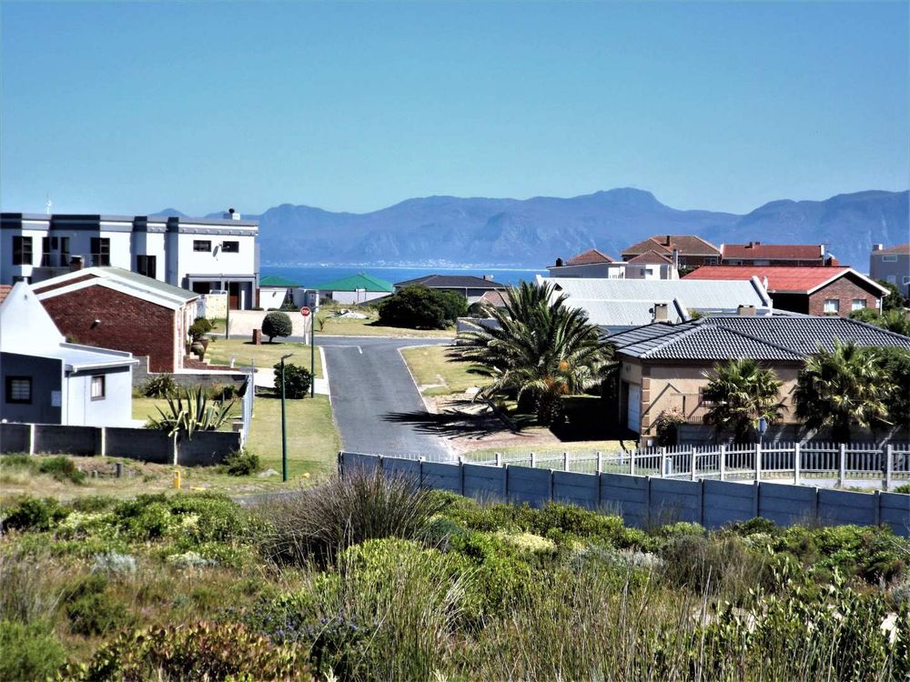 View - as from our Plot in Perlemoenbaai (zoomed in a bit).