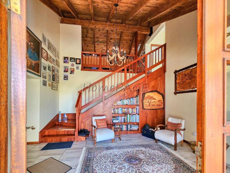 Ext 3, Rob Street, Henties Bay:  Beautiful Double Storey 3 Bedr Home is for Sale - Photo 8