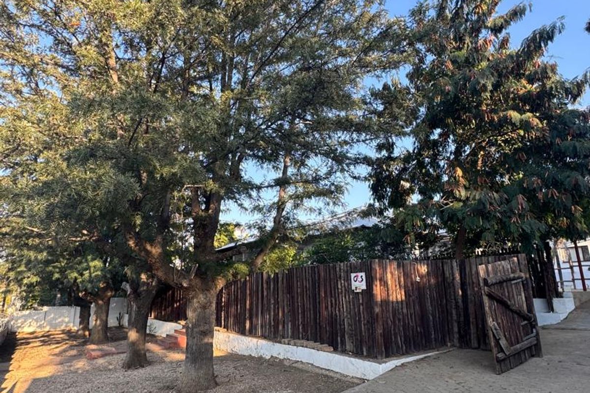 🏡 PRIME PROPERTY FOR SALE – WINDHOEK-WEST - Photo 4