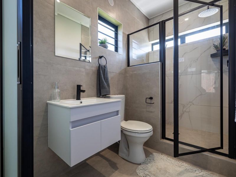 3 Bedroom Townhouse in Baltimore Lifestyle Estate - Photo 4