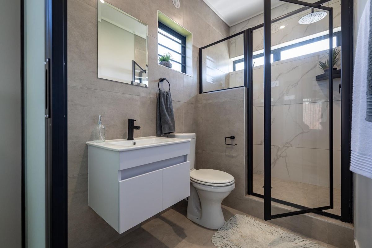3 Bedroom Townhouse in Baltimore Lifestyle Estate - Photo 4