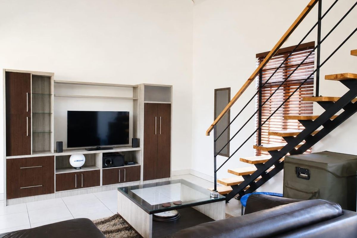 2Bedroom Corner Unit Townhouse for Sale on Omeya - Photo 4