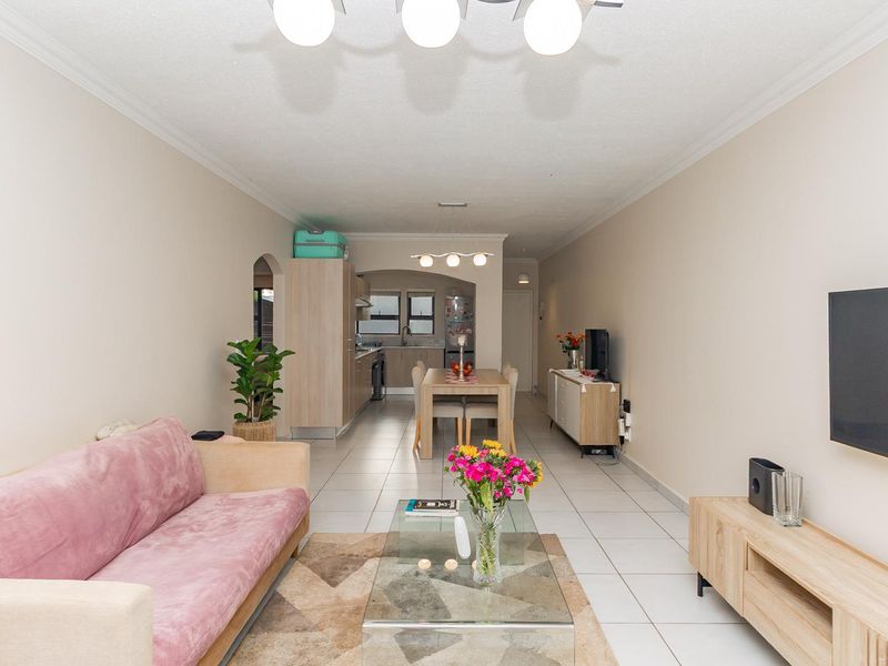 Family Focused 2 Bedroom Apartment For Sale - Photo 7