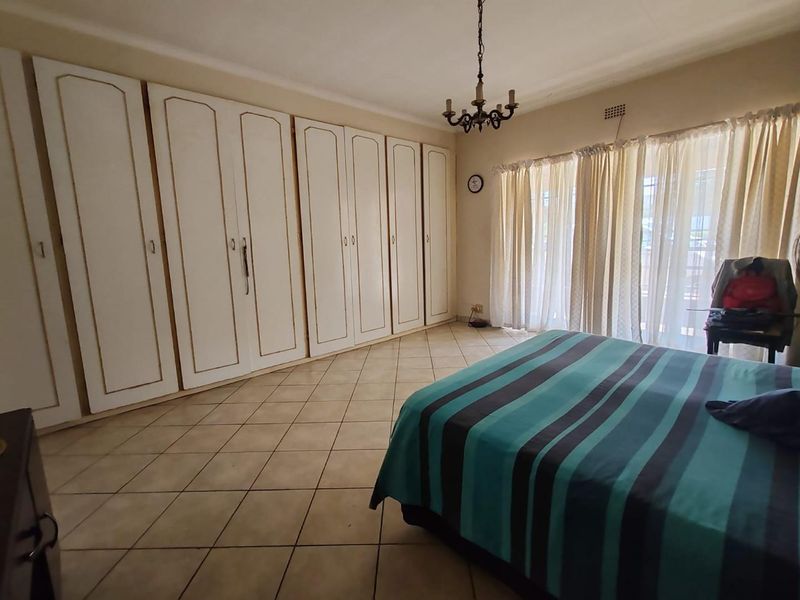 PLOT & FAMILY HOME FOR SALE IN ANDEON, PRETORIA WEST - Photo 8