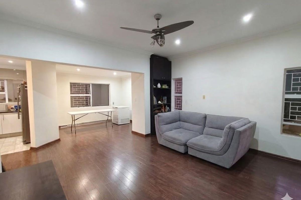 Modern Family Living in a Secure and Sought-After Complex - Photo 5