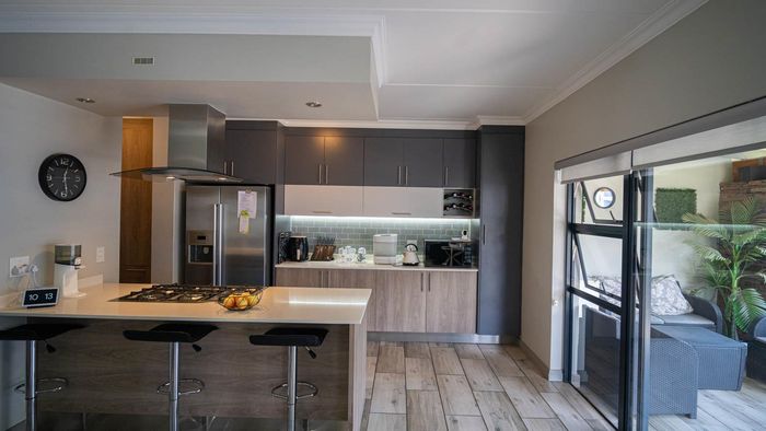 Property #2478138, Apartment For Sale in Carlswald