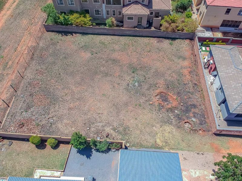 Vacant Land in a secure estate in Pretoria - Photo 4