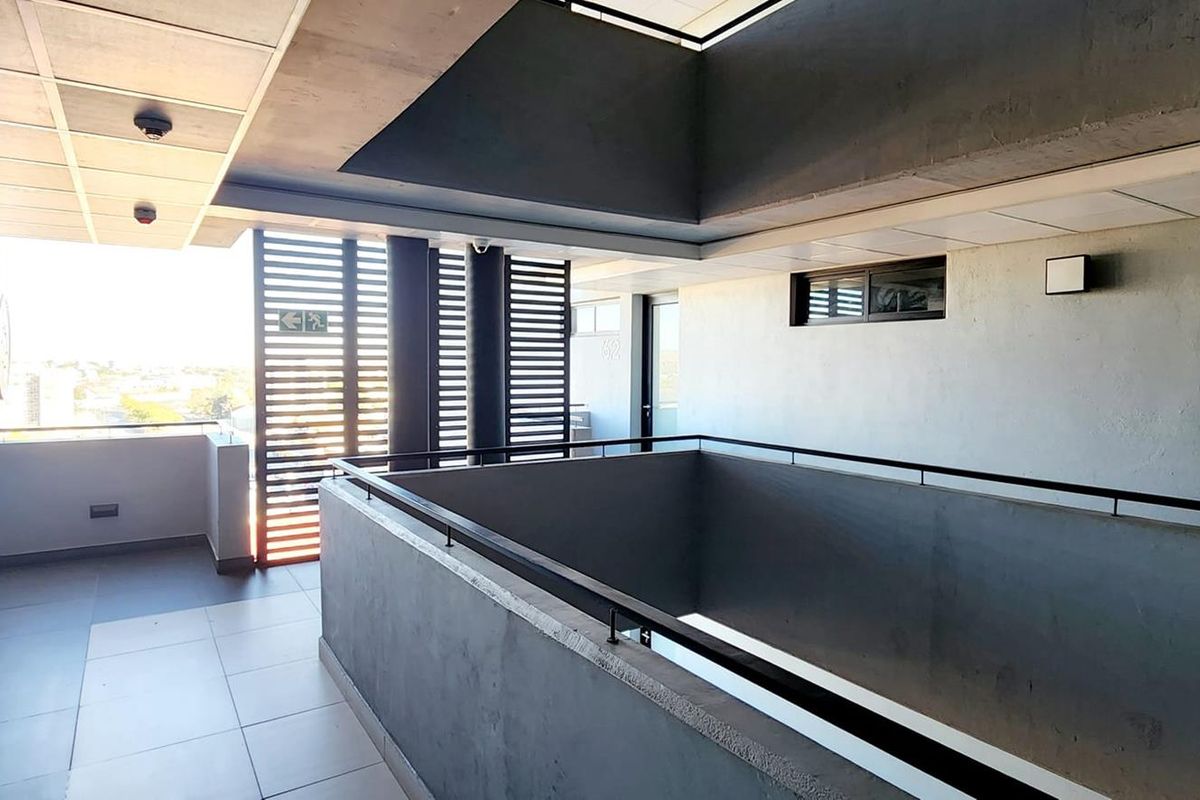 77 On Independence - Photo 5