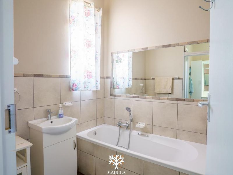 FOR SALE | N$5 500 000.00 | EXCLUSIVE SOLE MANDATE 📍 LUDWIGSDORF, WINDHOEK Potential Rental Income: N$45 000.00 - Photo 3