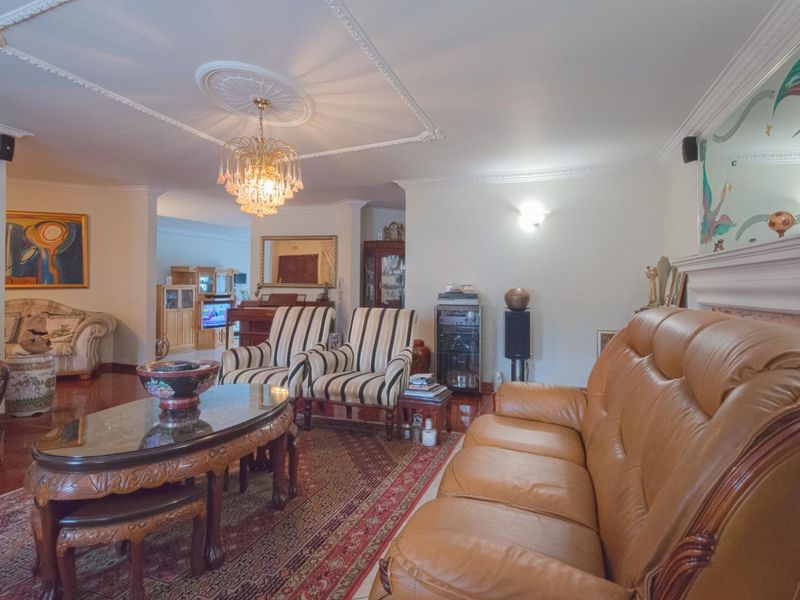 4 Bedroom house for Sale in Diepkloof Ext  - Selling Price is Negotiable - Photo 6