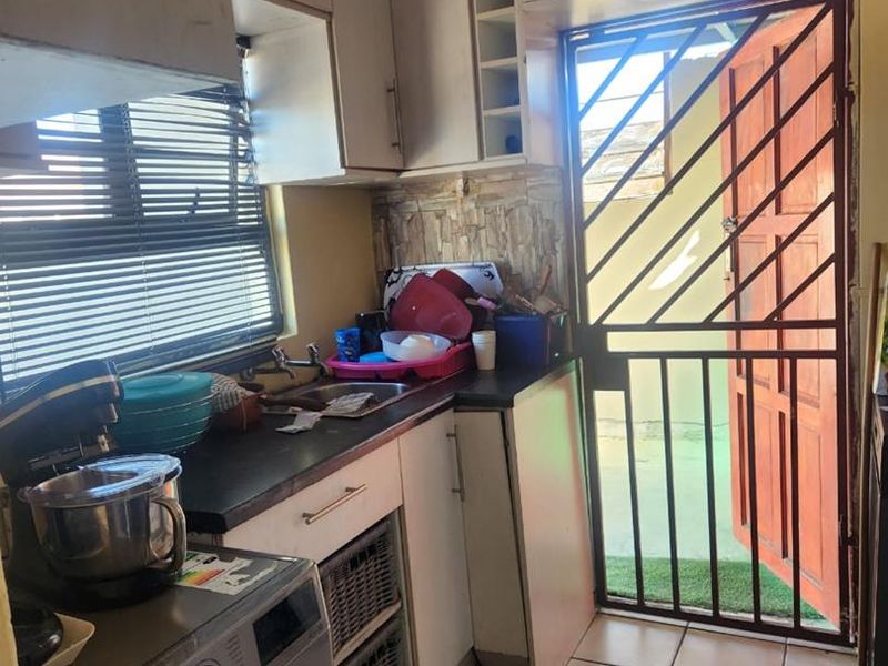 Charming 2-Bedroom Home in Delft Symphony Awaits You! - Photo 10