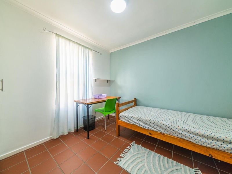 Ideal Student Living in Stellenbosch's La Colline. - Photo 8