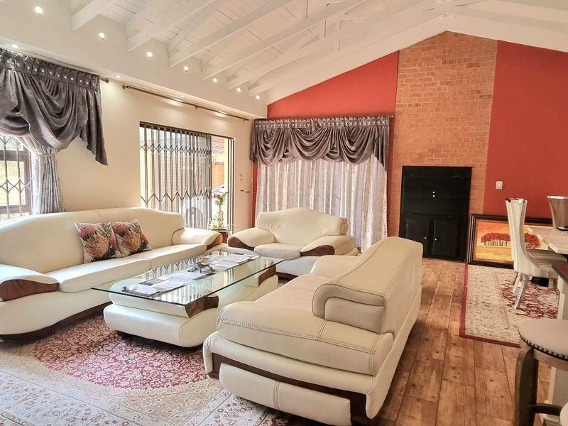 FIVE STAR HOME IN FIVE STAR STREET - Photo 6