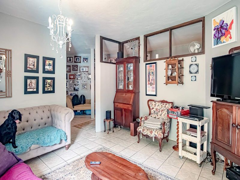 Attractive lock-up-and-go - Photo 3