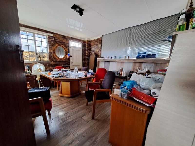 Prime Industrial Unit: Ready for Your Business Expansion! - Photo 10