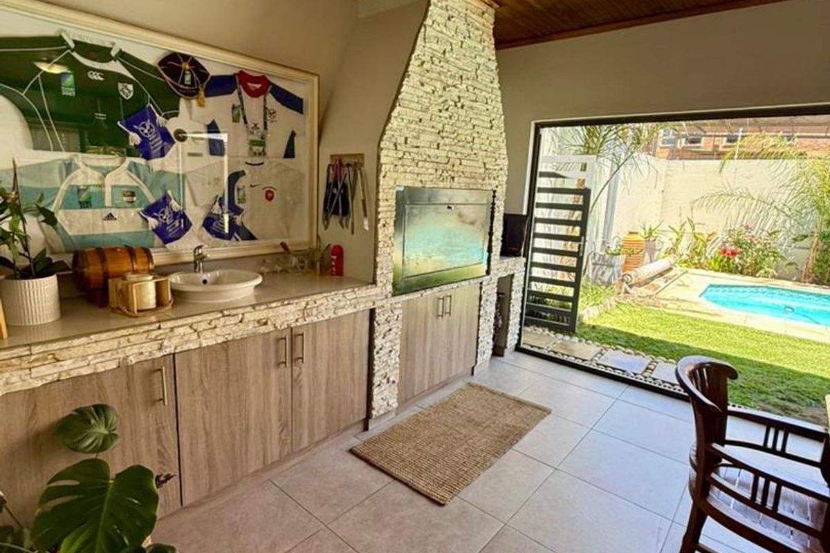 Kleine Kuppe- For Sale- N$5 900 000 - Photo 5