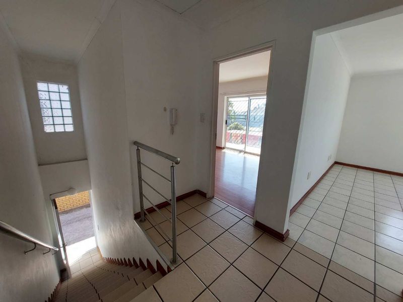 Neat 1 Bedroom Flat In Crawford - Photo 10