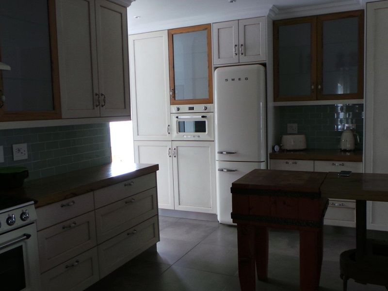 Perfect Masterpiece! Prime Location! - Photo 5