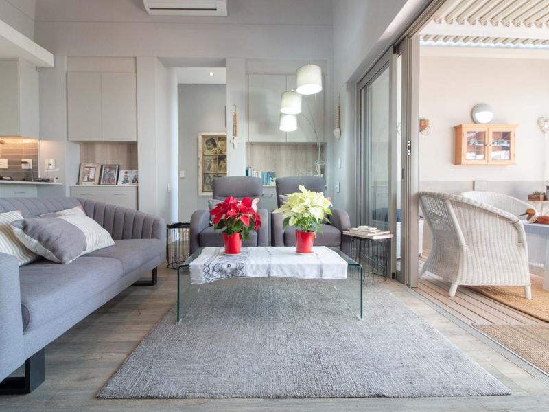 Luxurious, comfortable and convenient Retirement living - Photo 4