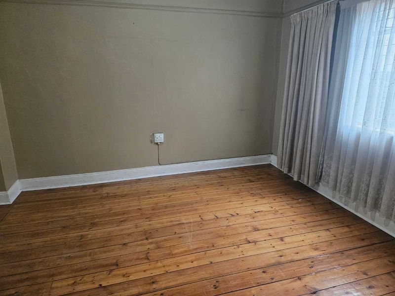 Ready to move in! - Photo 3