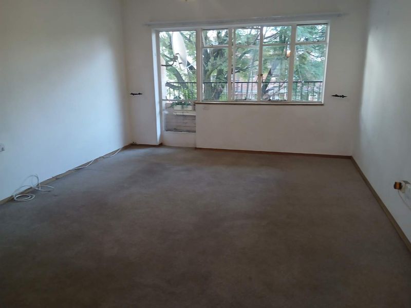 74m2 Lovely Spacious up Stairs unit. - Photo 6